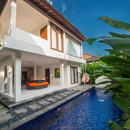 Villa Pearl Seminyak מראה חיצוני תמונה