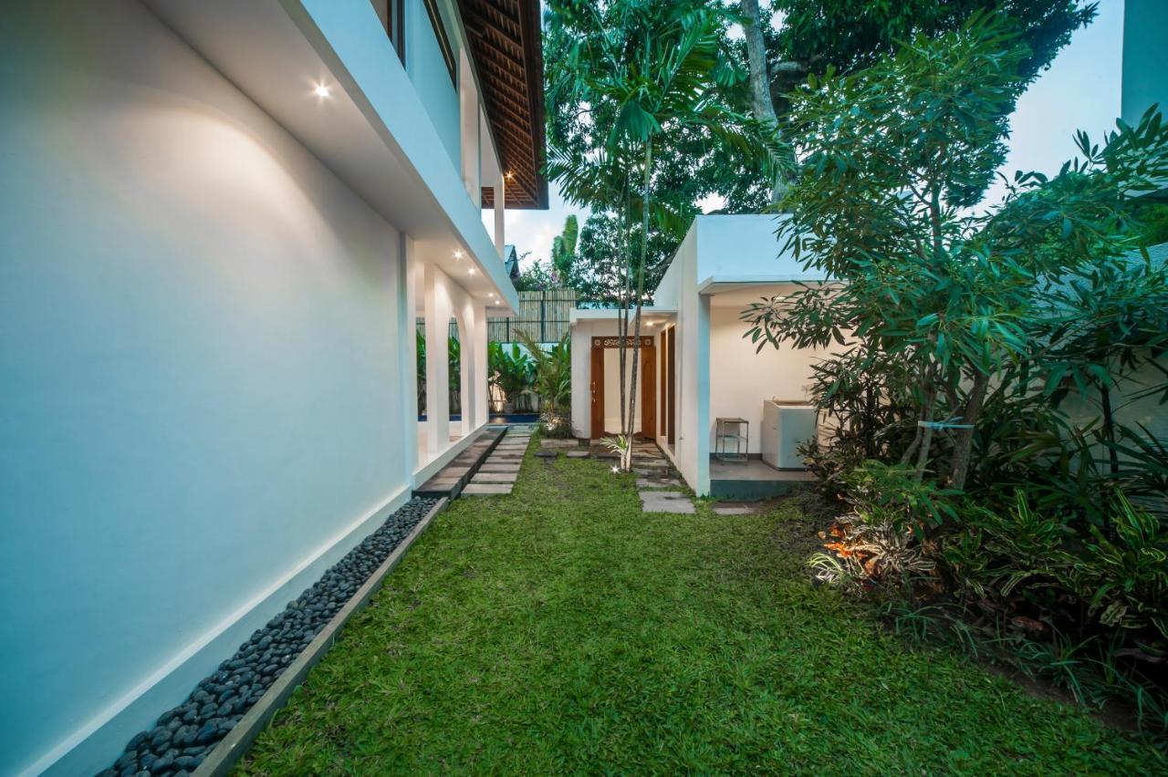 Villa Pearl Seminyak מראה חיצוני תמונה